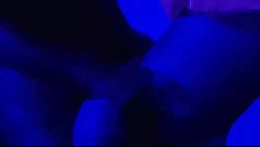 Pasangan hot india lagi asik ngentot habis-habisan