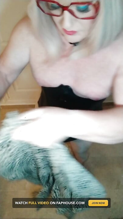 ただ遊んでいるだけだ