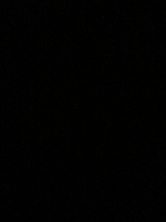 मेरे पहले डिल्डो को मेरे गधे के अंदर रखना