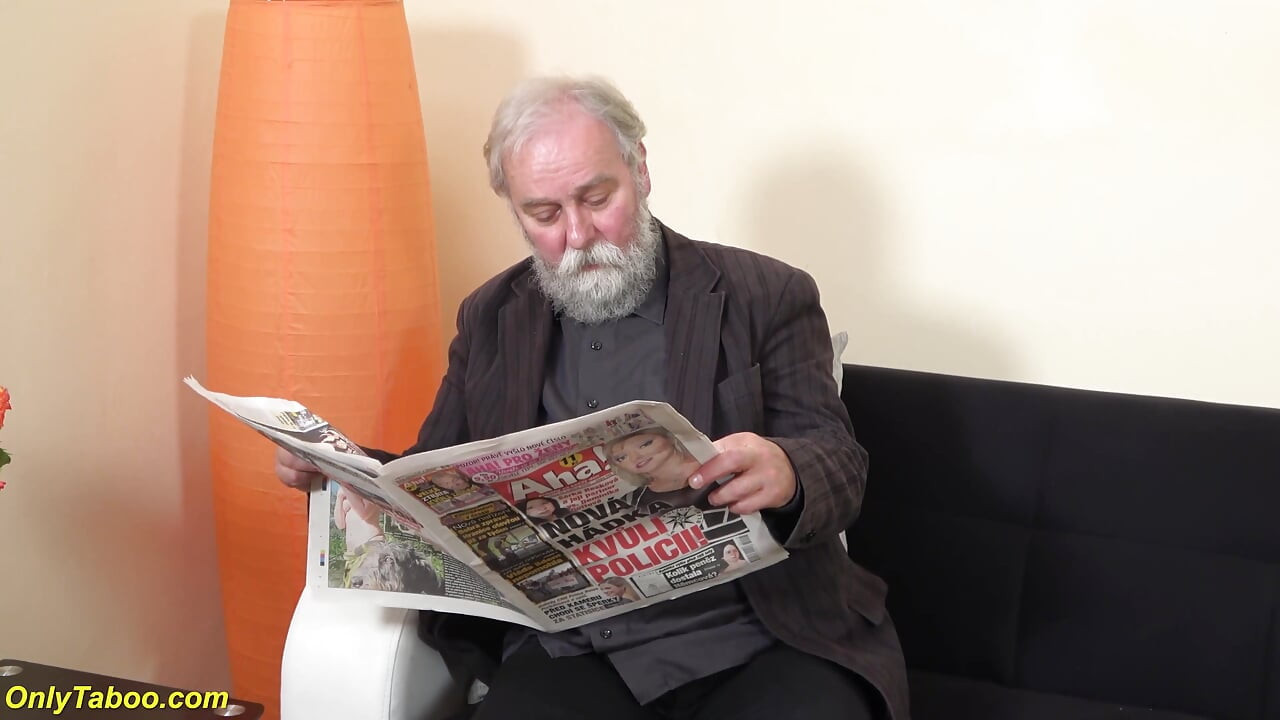 Her first sex with a grandpa