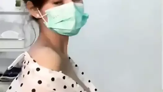 Masque à pois bébé