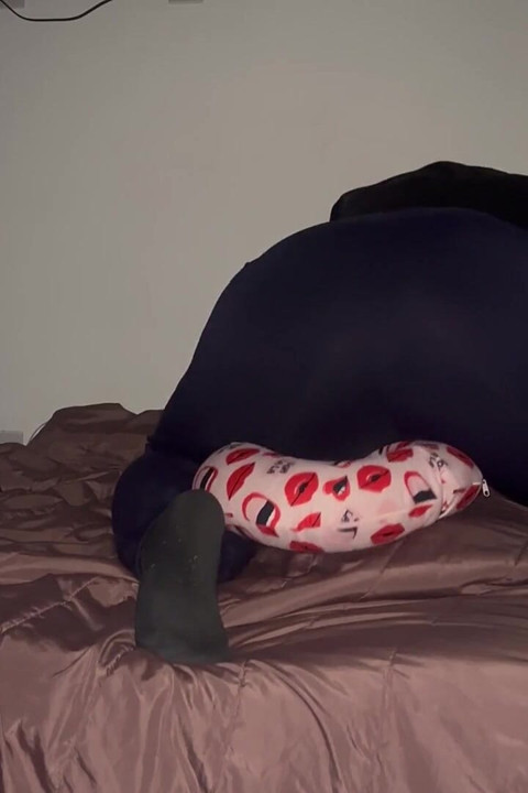 Humping in 3 Motions!