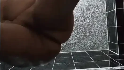 в ванной