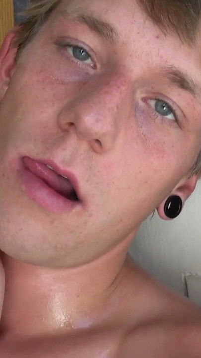 Muscular Twink Gets Intense Muscle Worship and Handjob from Stranger | Clip 1