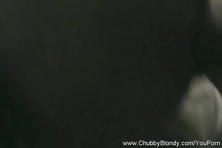 Chubby blonde MILF slut suck that cock realy hard