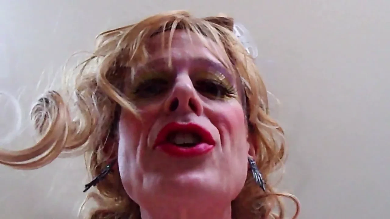Crossdresser Cums on Your Face