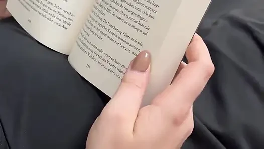 Curvy Bücherwurm Gefickt