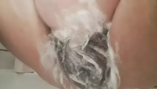 stepmom soaps her pussy and drips water on her vagina