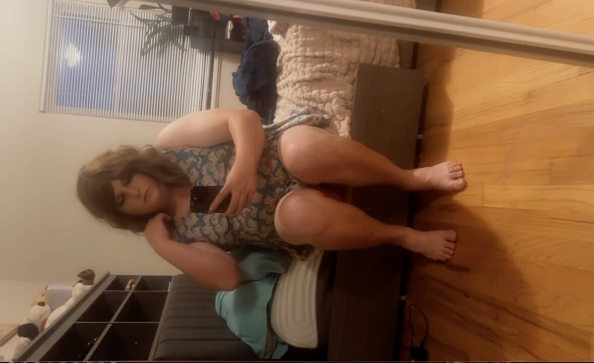 Lazy Sunday Sissy Jerk