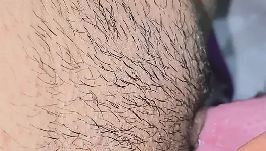 Chhoti bah#n ki chut chat ke pani nikal dia aaj hiandi audio