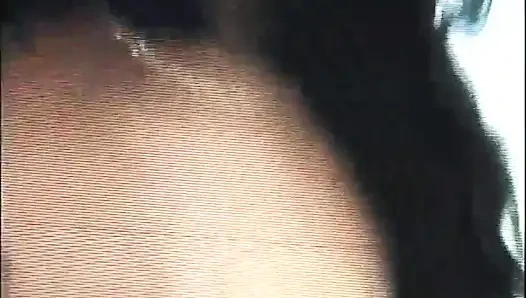 Лизание черной киски, трах на бильярдном столе