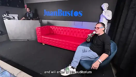 Pornostar Sarablonde Reitet Den Riesigen Schwanz Eines Fans Wild Vor Ihrem Cuckold-ehemann!