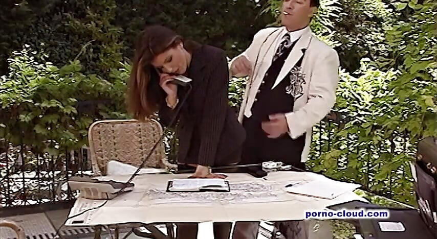 Sunny cum στο στόμα με τη γυναίκα μου και την πρόστυχη βοηθό μου