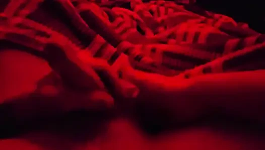 Дрочка в видео от первого лица.