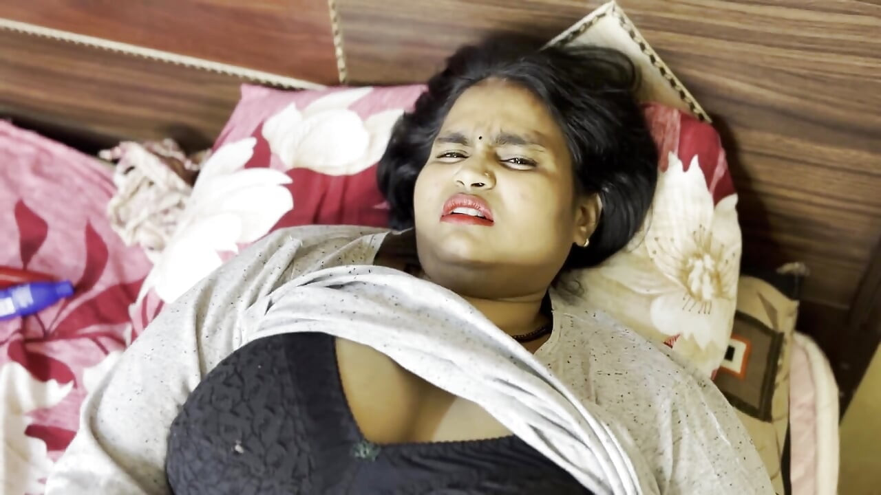 Indian desi stepfather has sex with hot,stepdaughter fun,hindi audio season 02