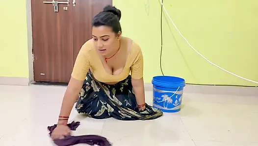 I was cleaning the house, I was on the boss and my back was hurting a lot, my boss give me relief, Full Hindi Viral Video