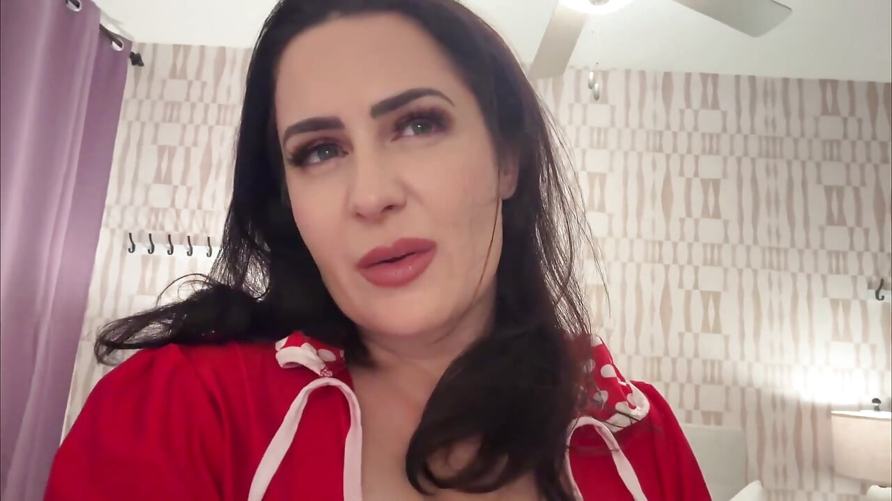 Fantasy giantess 4K pov tiny thrills a lui Tilly Mcreese din anii 50!