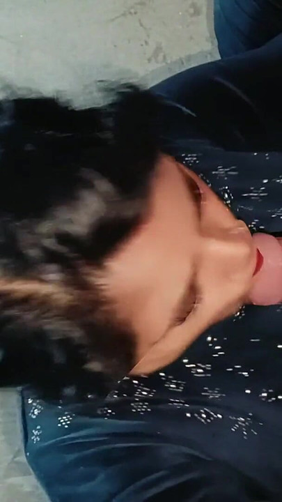 ยิงน้ําเงี่ยนในปาก bhabhi อินเดียน้ําแตกวิดีโอเย็ดปากที่ดีที่สุด | คลิป 1