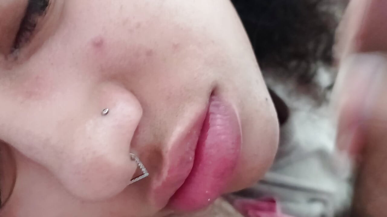 GRANDE CREAMPIE NOS GRANDES LABIOS DESSA VADIA COMEDORA DE PORRA