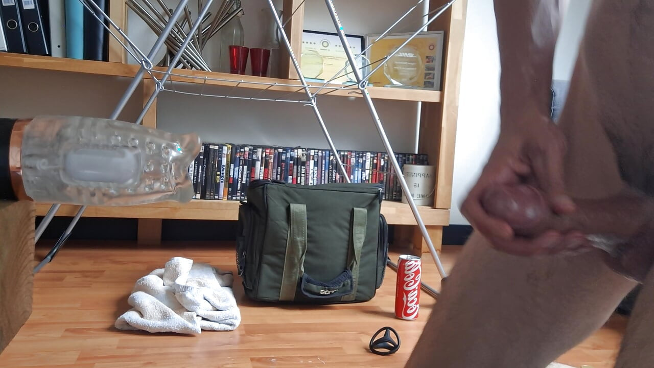 Fleshlight fuck #10 Vibrating cocksucker