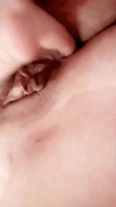 拉尼亚妓女jabatha f sbitar在分娩期间 | 短片 1