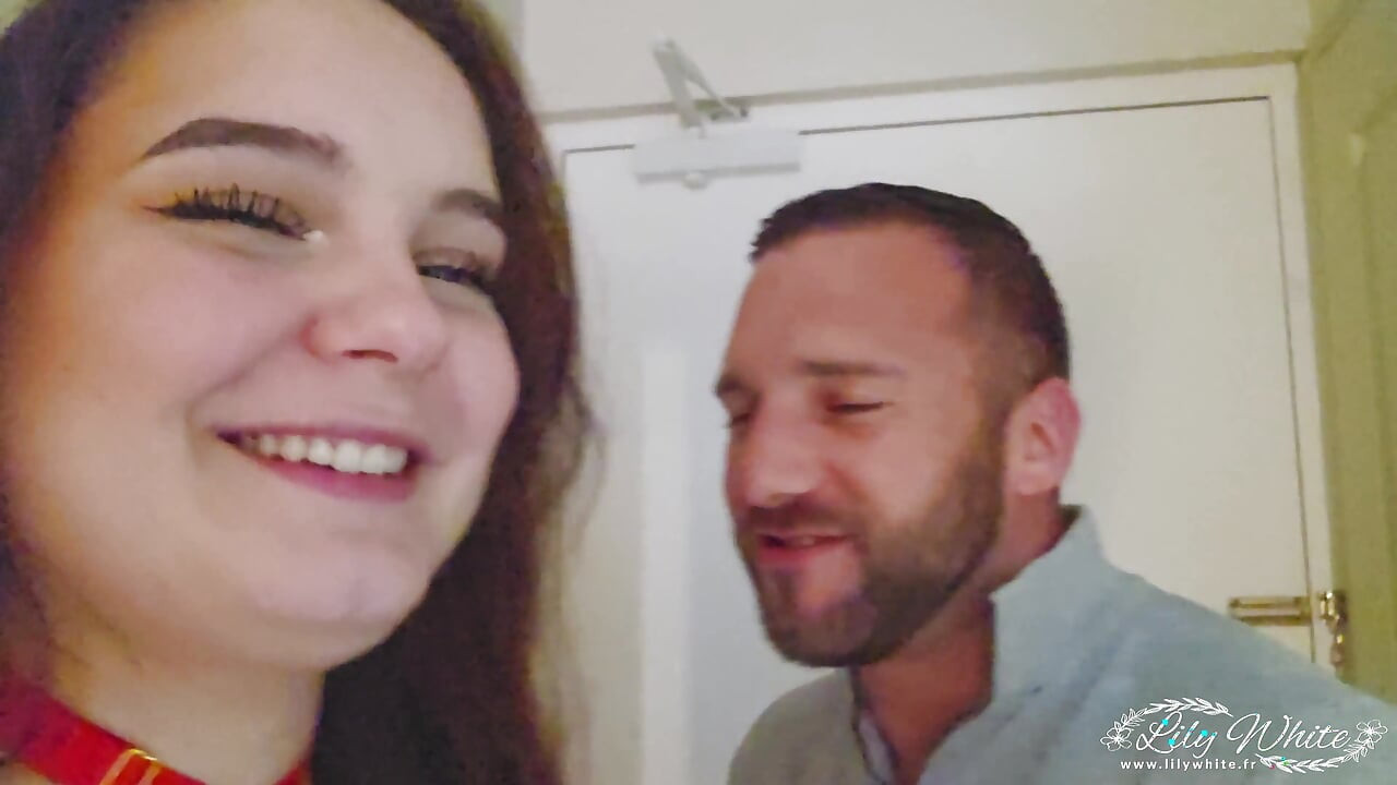 A friend comes to fuck me at the hotel
