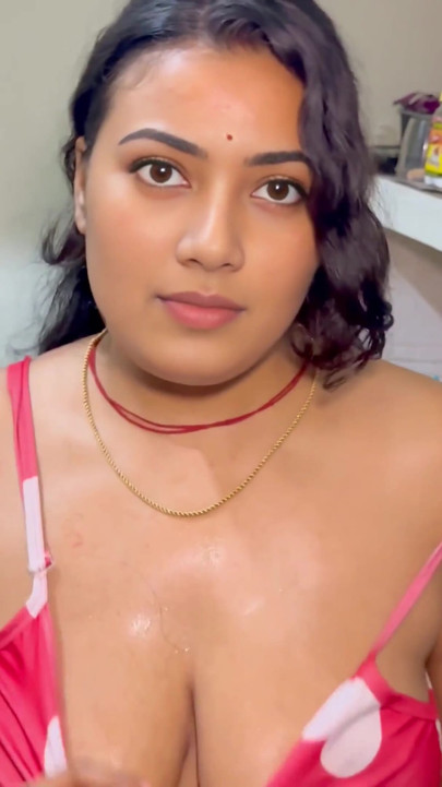 I’m fucking hard my best friend’s wife Ragini Bhabhi, Full Hindi Video | Clip 1