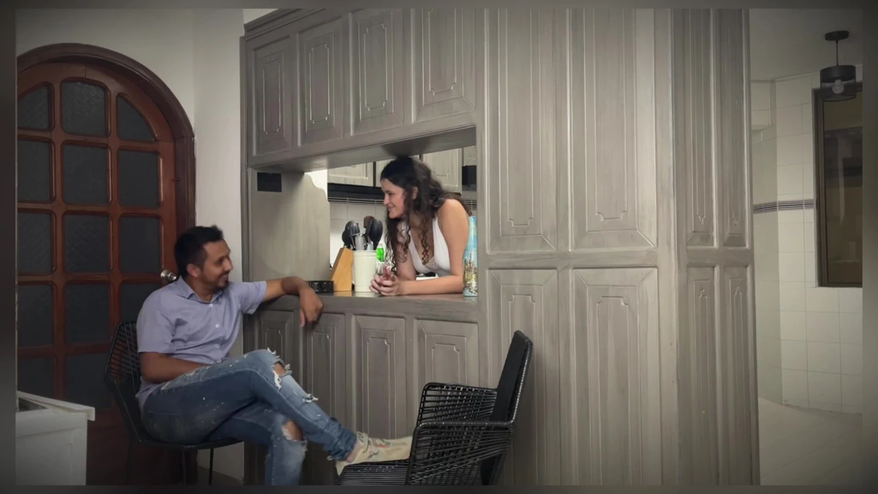 I FUCK MY BEST FRIEND’S HUSBAND IN HIS KITCHEN Melany Latina