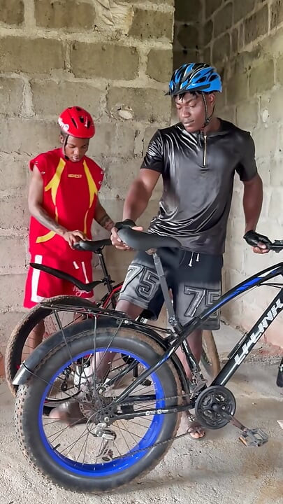 Bicycle Race with Blackthug20k Worth It