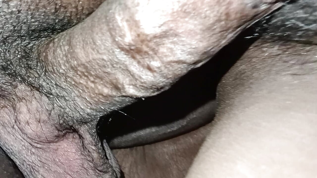 Desi Suhagrat Ka First Time Saree Me First Time Bhabhi G Ki Hard Chudai Hanth Me Mehendi Lala Ke Hind Sex Videos