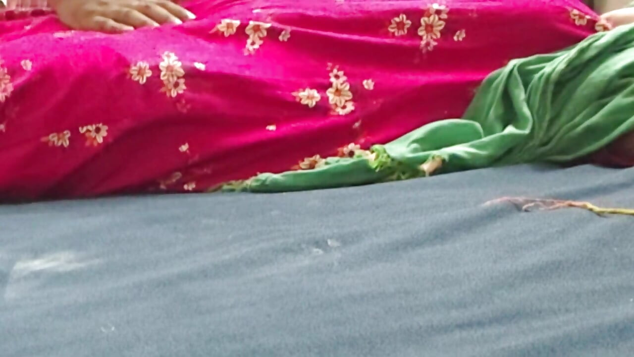 Sex Bustybanuu Enjoying with Her Husband