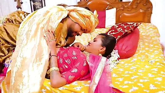 Raja ne naukrani ko sona dekar khusi khusi chod diya