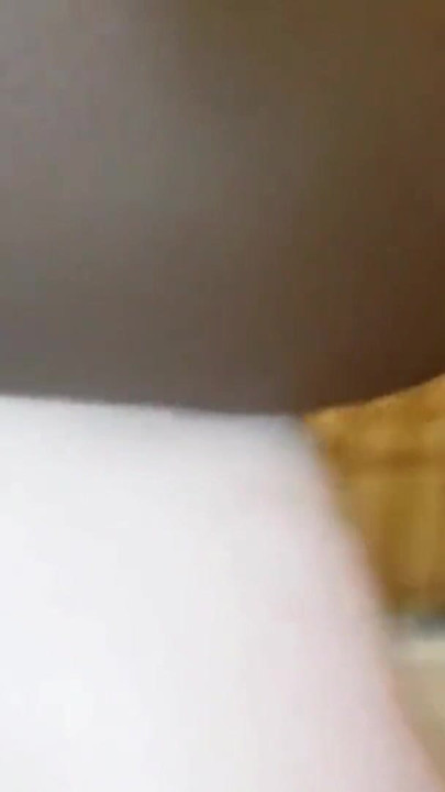 Bušenje britanskog BBV intenzivnog dupeta do pičke doggy | Klip 2