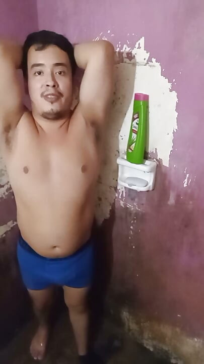 Jesus in Boxer Bathing Chapter 17