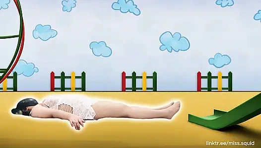 Мисс Кальмар занимается упражнениями в белом нижнем белье