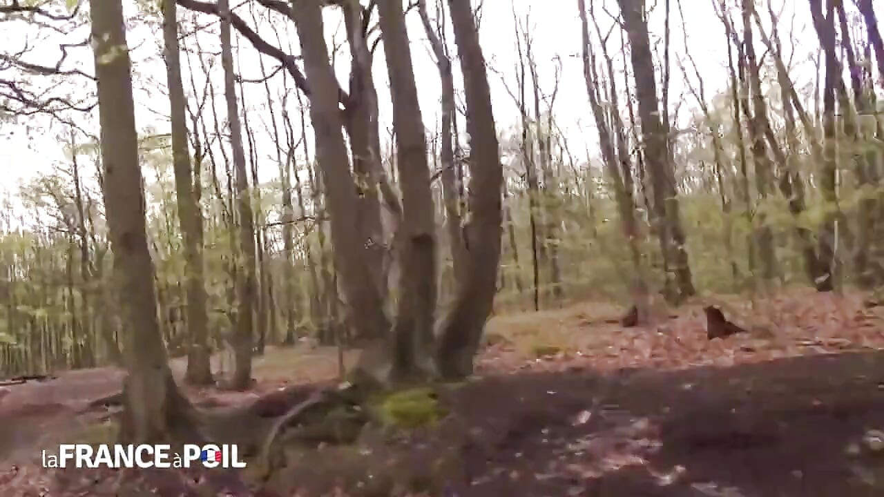 Con đĩ trẻ hứng tình được cưỡi bẩn thỉu từ cabby