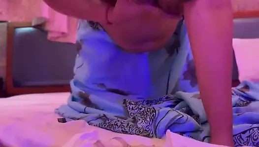 Blue Sree striptiz videosu
