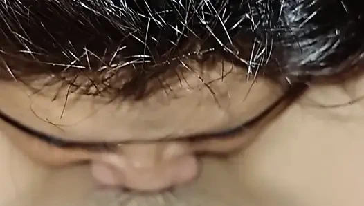 Erkek arkadaşıyla birlikteyken komşuya bağırdı