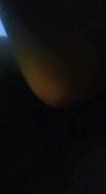 Zapanjujući trenutak iz "Moja djevojka mi šalje vrući video i kad je pogledam, dajem joj non-stop dok ne želi"