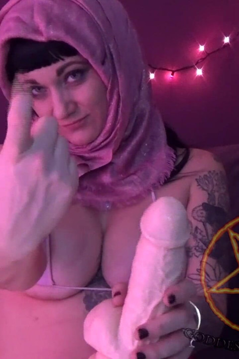 Paki Couple Get Cucked