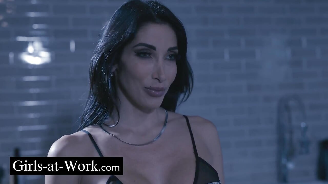 Clea Gaultier, Irresistible