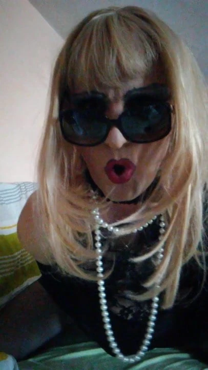 Transvestit Sabina