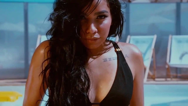 SEXY LATINA in bathing suit
