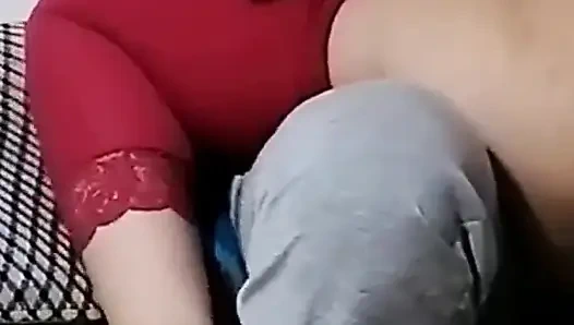 Ibu tiri mengendus thong cummy-nya - itu bukan ayah, ini beban sialanmu!