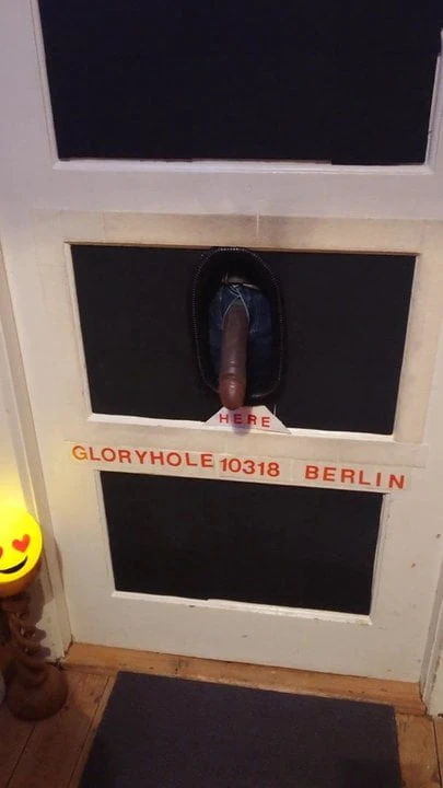 Gloryhole Berlin.