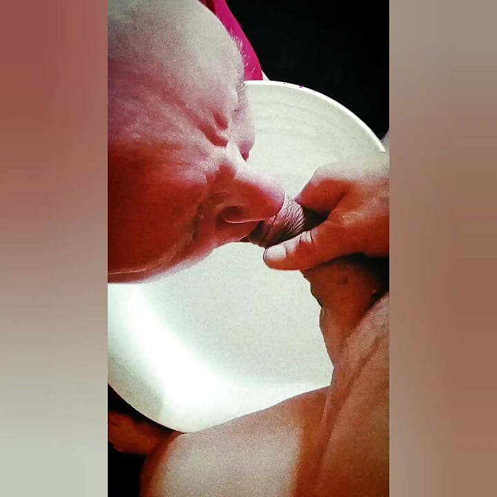 Nasty BBW Takes Mick Stabbers Piss in Her Mouth