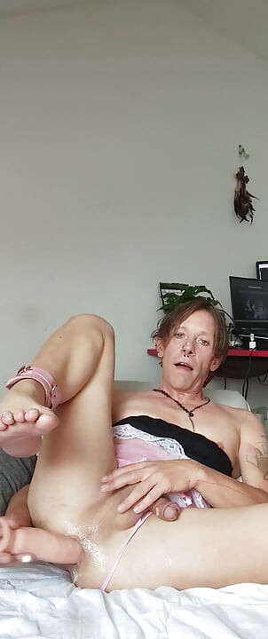 Nu le spune paretelor mele.. dar vreau să fac un film porno
