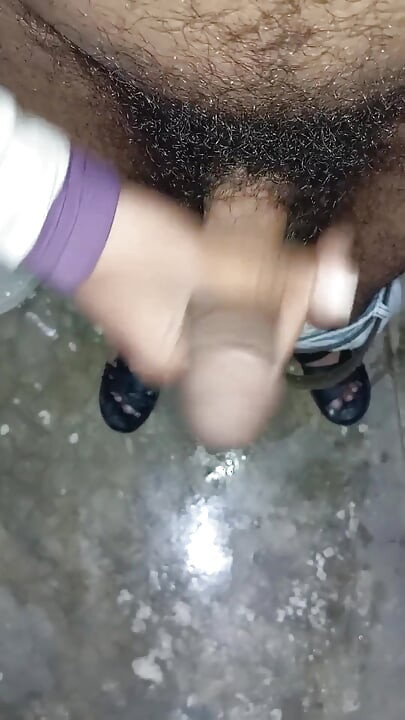 Big Cock Hairy Indian Guy Jerk off Cum in Public Toilet Yummy Cum