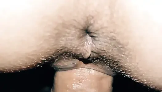 Banyak anal di video ini