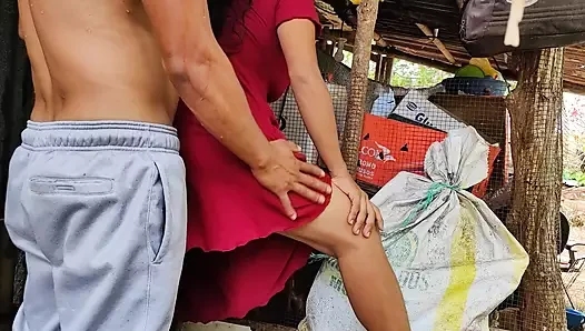 Nicaraguan porn video – VIRGEN has hot sex outdoors - couple +18 - risky
